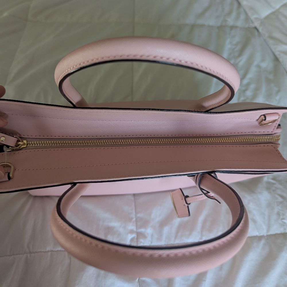 Kate Spade Light Pink Purse With Zipper And Optional Strap - Picture 5 of 5